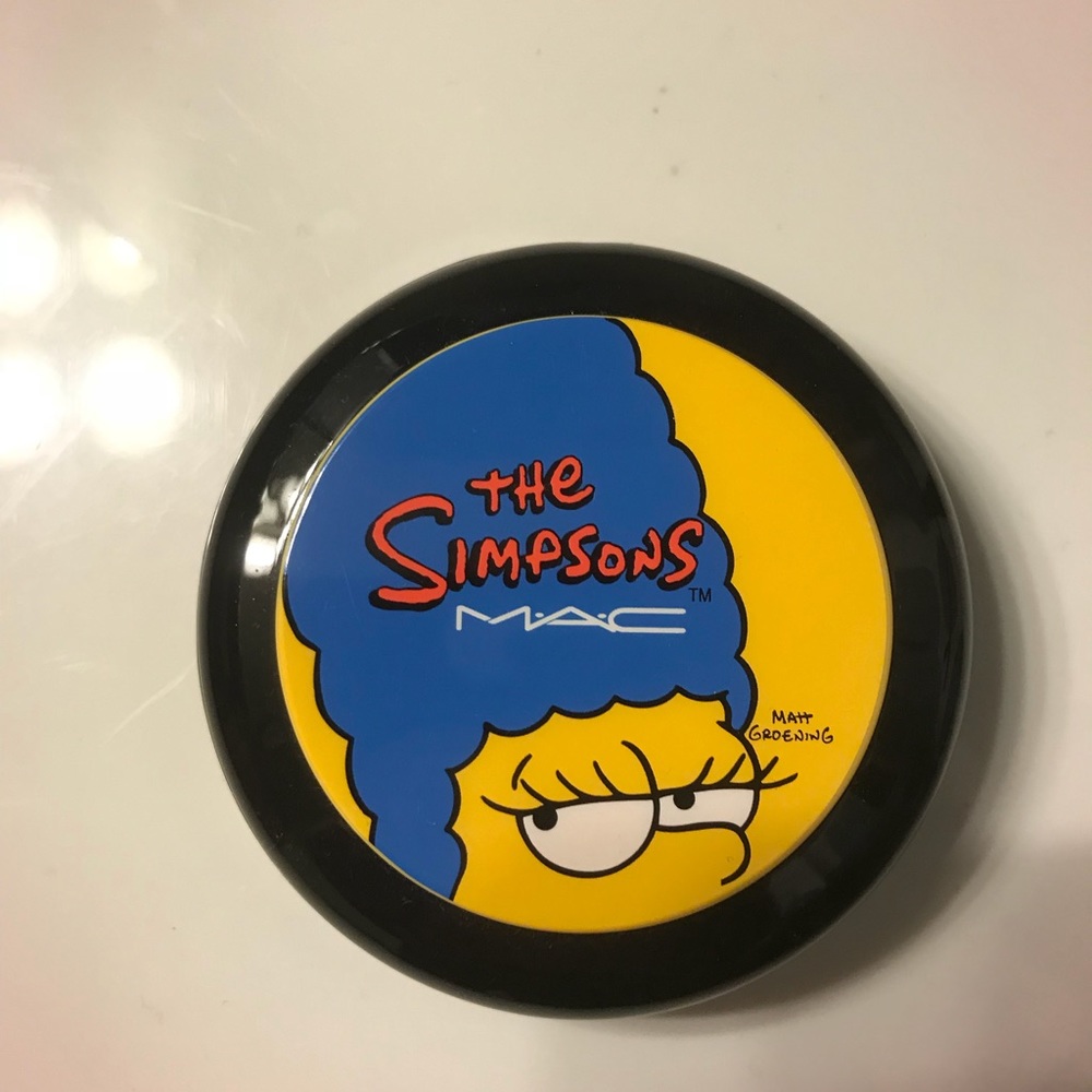 The Simpsons MAC Cosmetics Blush